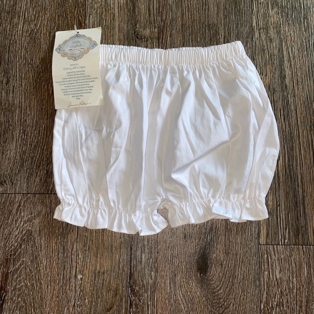 Little English size 24 months Christmas bloomers
